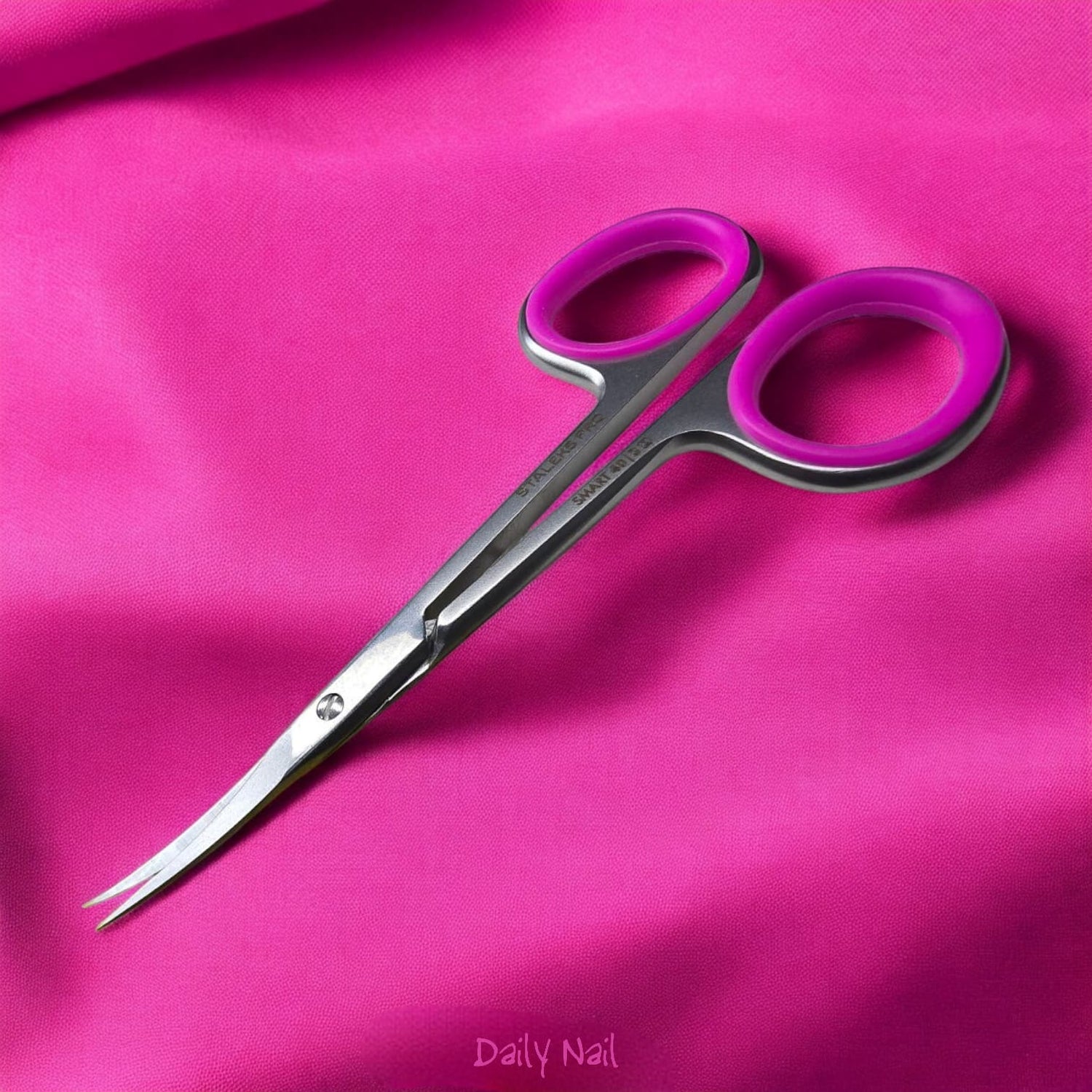 Hoe kies je het juiste manicure schaartje?